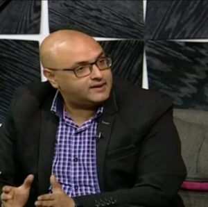 الدكتور محمد فتحي عبد العال مؤلف كتاب "هوامش على دفتر أحوال مصر" (مصدر الصورة المؤلف)