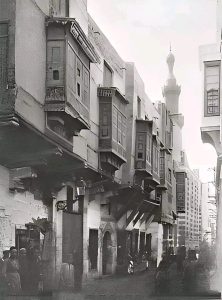 قصص من أرشيف الصحافة المصرية ترصدها أذواق (الصور من أرشيف الصحف بواسطة كاتب المقال