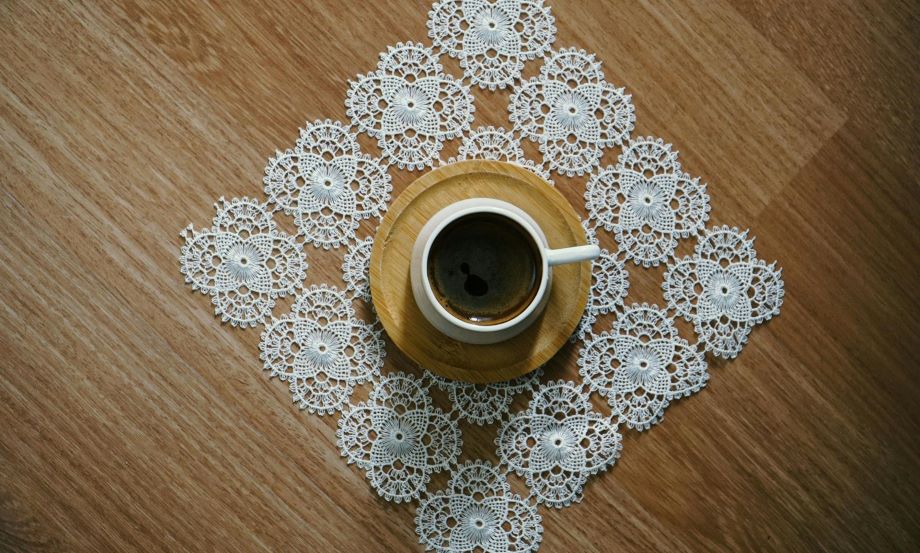 قهوة سادة تعيد ذكريات شحاته زكريا إلى الواجهة (بكسيلز)