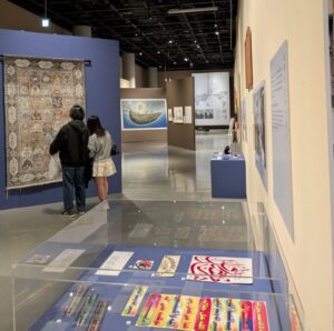 معرض للخط العربي في اليابان (الصورة )المتحف الوطني للإثنولوجيا"