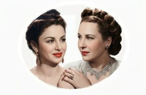 وثيقة نادرة عن فاتن حمامة وأمينة رزق من أرشيف الكواكب 1949